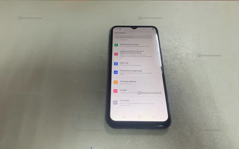 Tecno tecno spark  8c 4/64