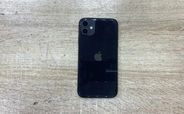 Apple iPhone 11 4/128 ГБ