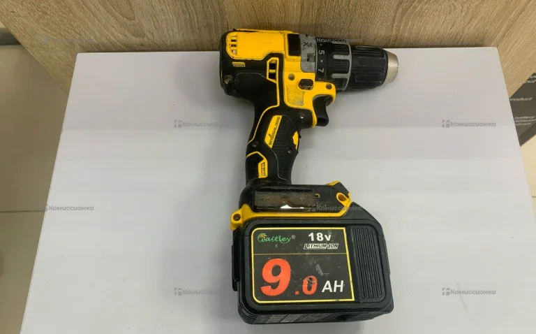 Дрель-Шуруповерт Dewalt