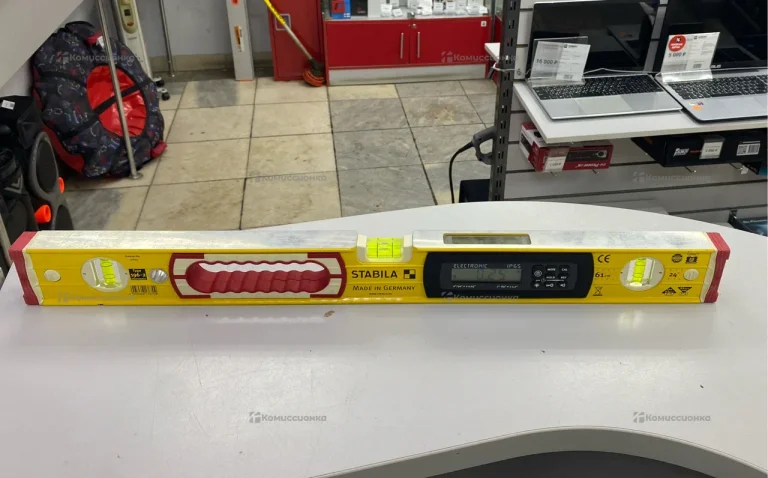 Уровень строительный с подсветкой 120 см STABILA T