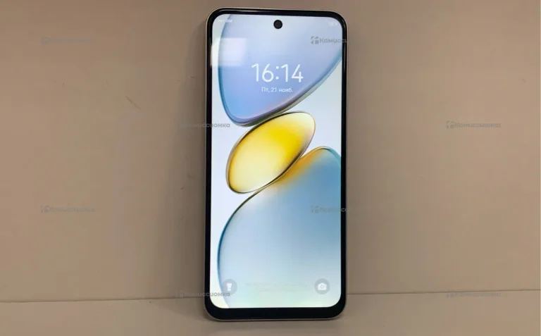 Tecno Spark Go 3/64 ГБ