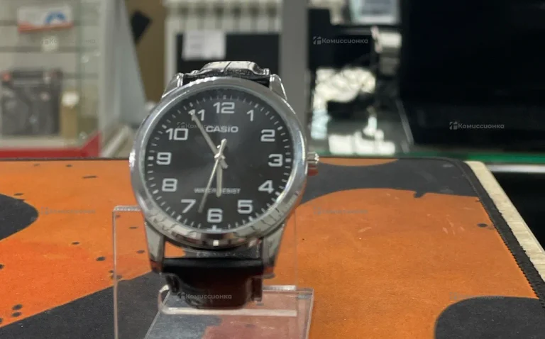 Часы  Casio