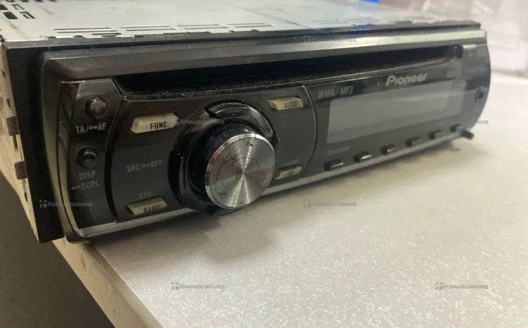 Автомагнитола  pioneer