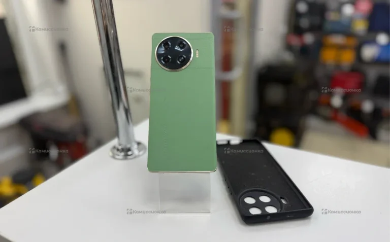 Tecno Spark 20 Pro+ 8/256 ГБ