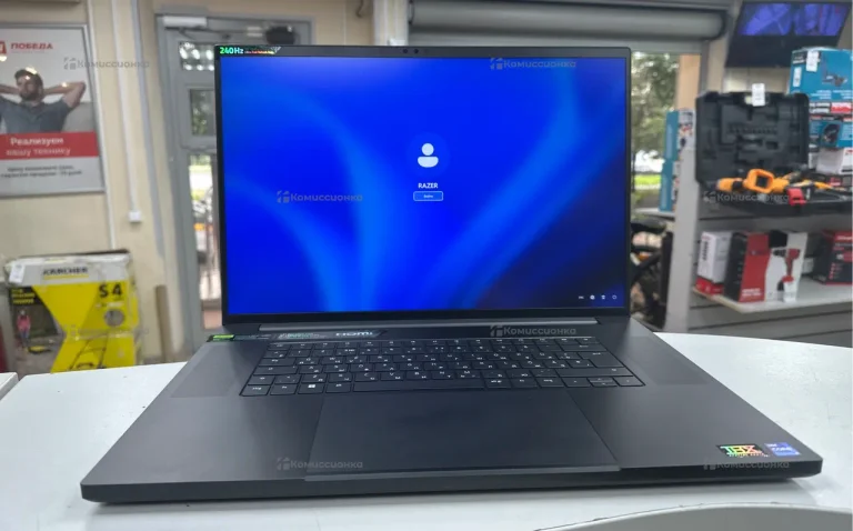 Ноутбук  Razer blade 18 4080 i9/32/1tb