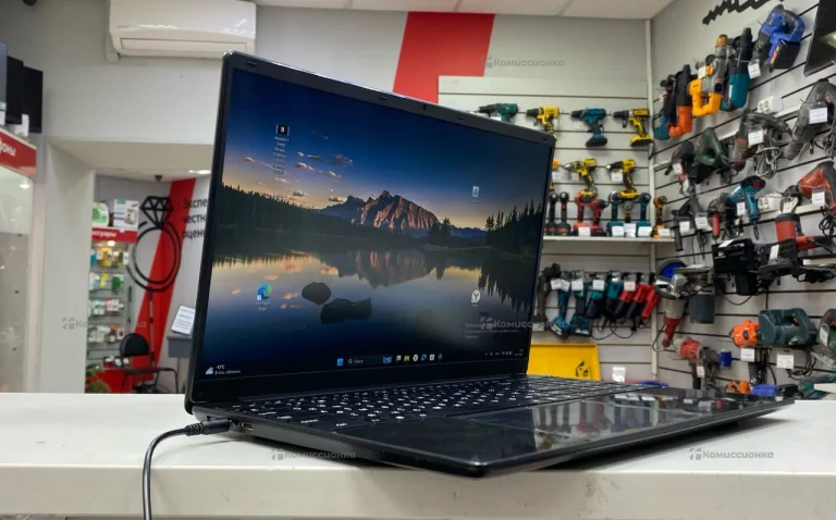 ноутбук Default string p142