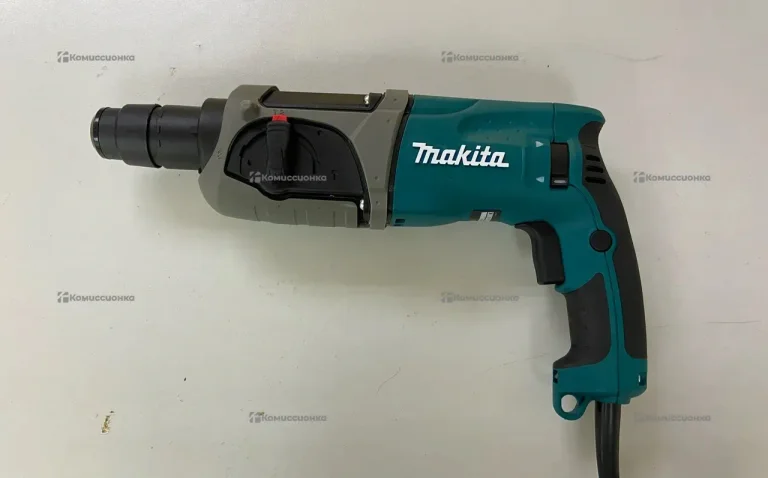 Перфоратор Makita 2470 сетевой