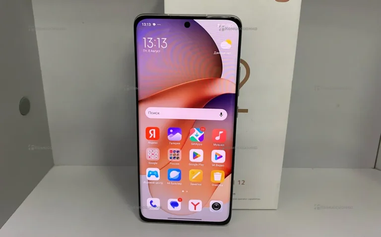 Xiaomi 12 12/256 ГБ