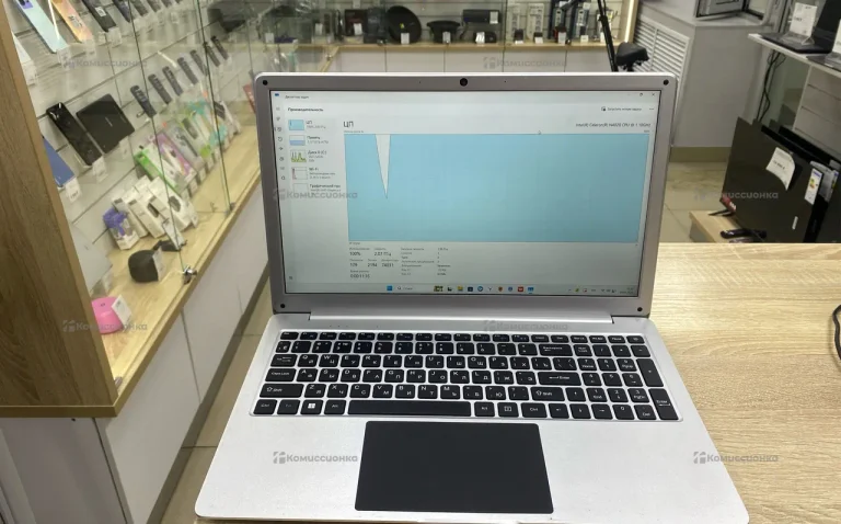 Ноутбук DEXP Aquilon C15