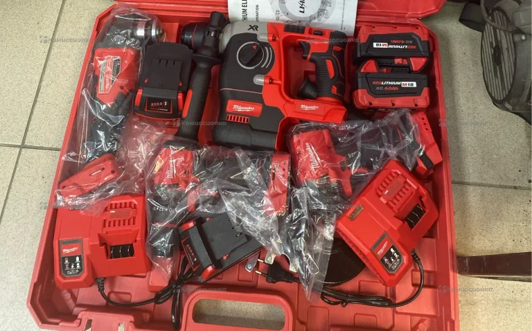 Набор инструментов Milwaukee 4В1