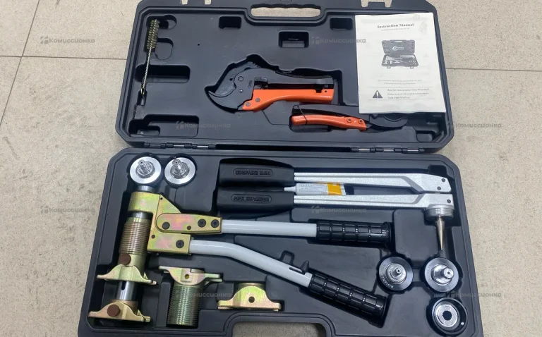 Аппарат пресс для труб Рехау