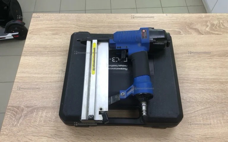 Пневматический гвозде/скобозабиватель Калибр ПГС3-