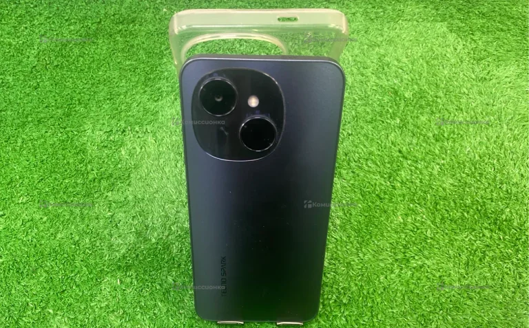 Tecno Spark Go 4/64 ГБ