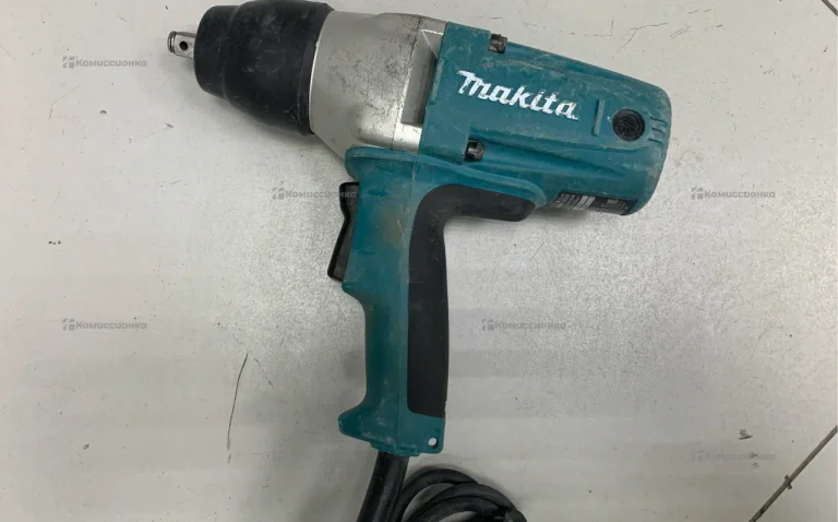 Гайковерт makita TW0350