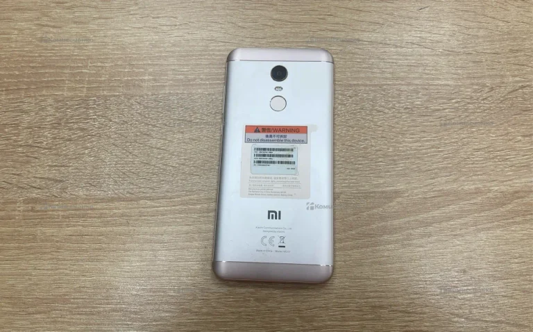 Xiaomi Redmi 5 Plus (Redmi Note 5) 3/32 ГБ