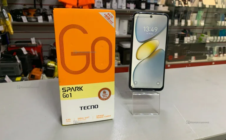 Tecno Spark Go 1 4/64 ГБ