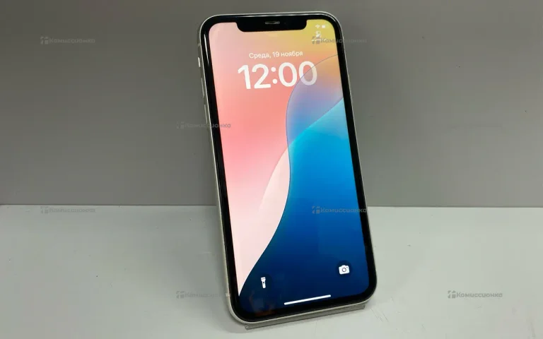 Apple iPhone 11 4/128 ГБ