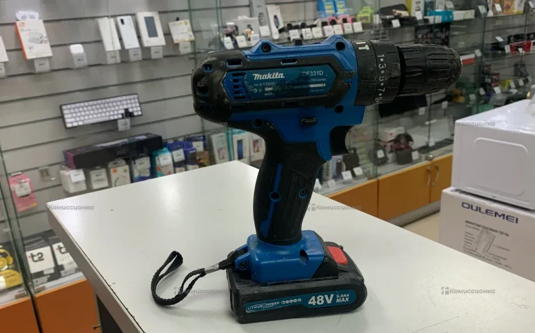 Шуруповерт Makita реплика