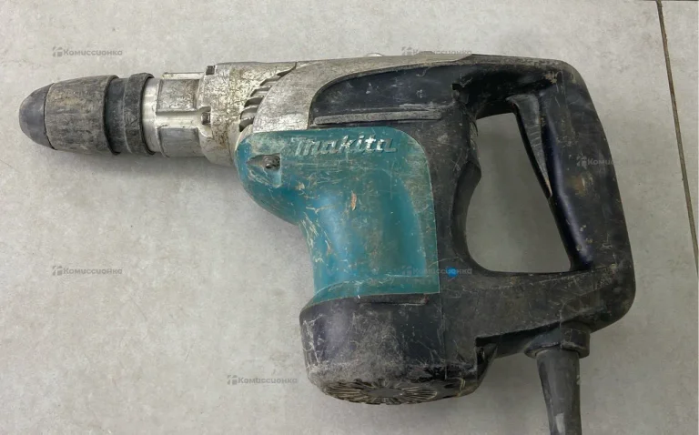 Перфоратор makita HR4002