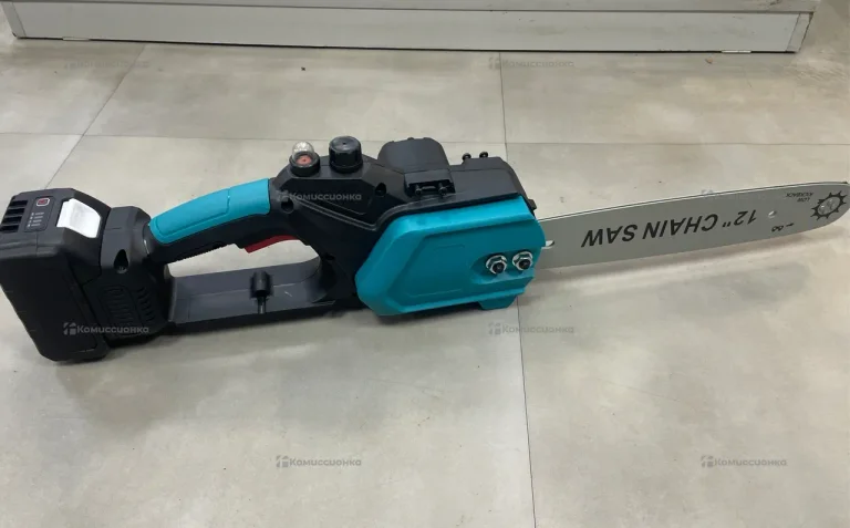 Цепная пила аккумуляторная бесщеточная Makita(сини