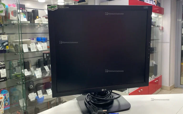 Монитор LG Flatron L1918S