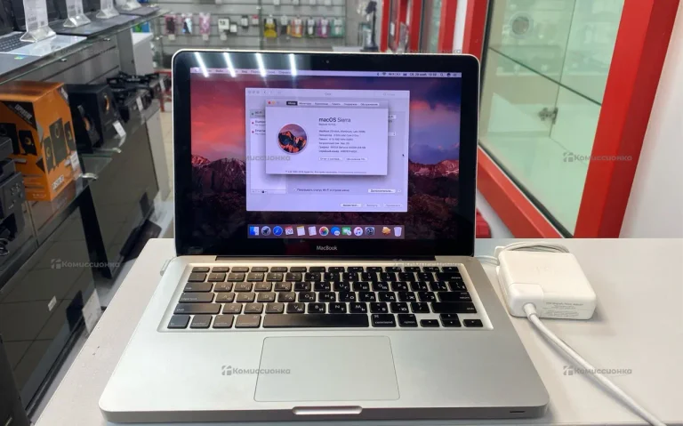 Ноутбук  MacBook 2008