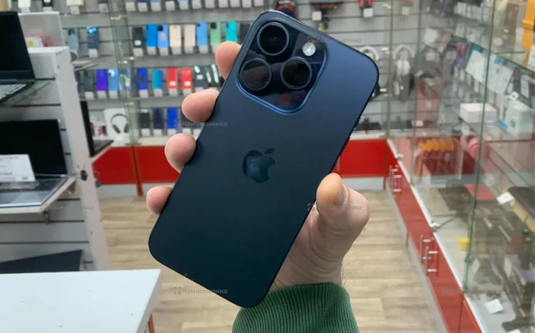 Apple iPhone 15 Pro 8/128 ГБ
