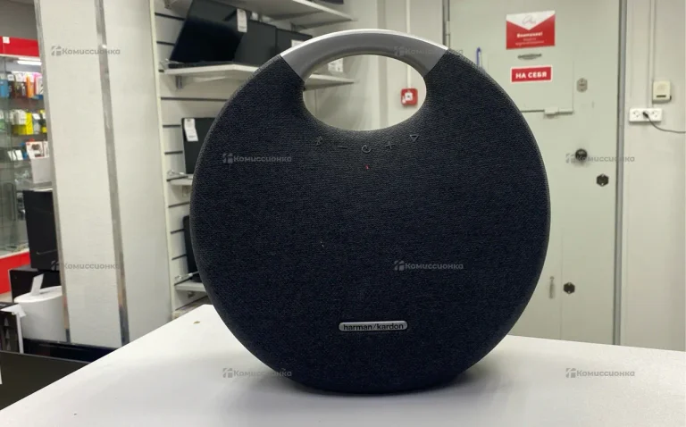 Колонка  Harman Kardin Onyx studio 5