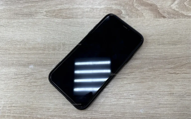 Apple iPhone XR 64GB