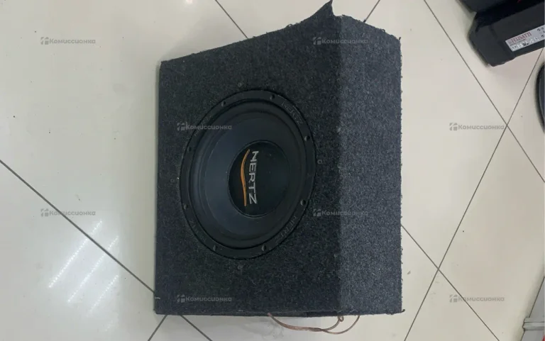 Сабвуфер Hertz 800W