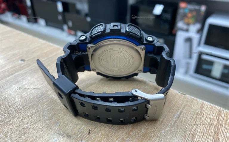 Часы  Casio GA-100