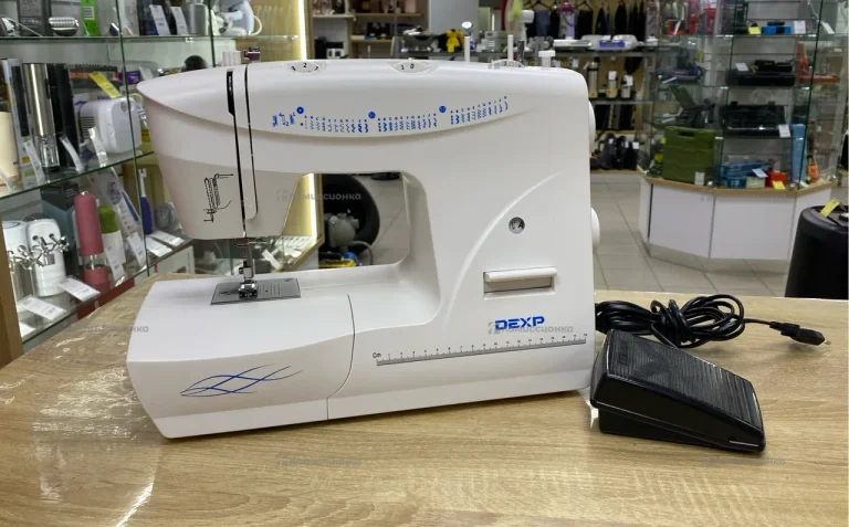 Швейная машина  DEXP SM-3500W