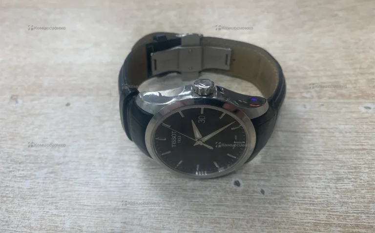 Часы Tissot T035410A