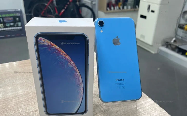 Apple IPhone XR 64 gb.