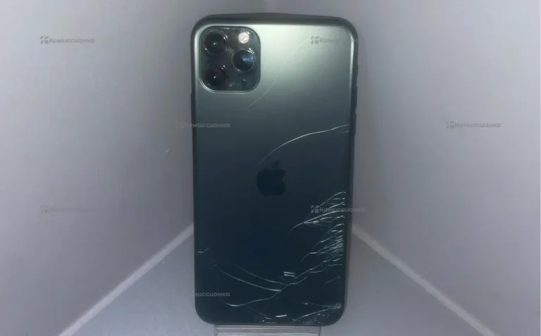 Apple iPhone 11 Pro Max 4/64 ГБ