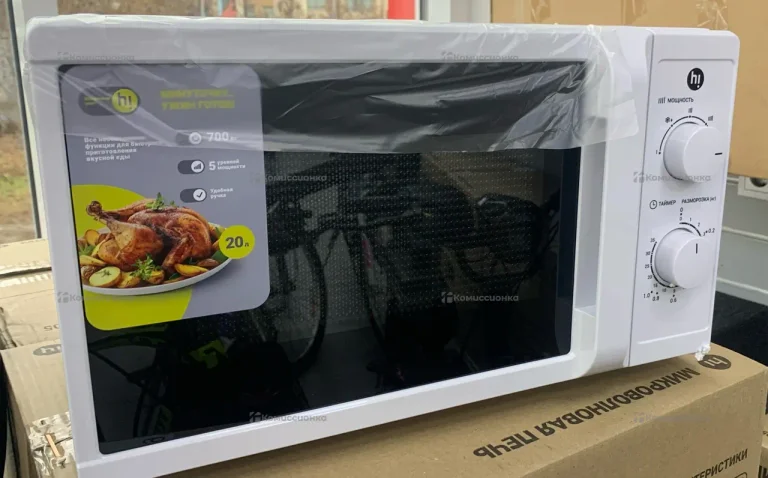 Микроволновая печь HI M020W05