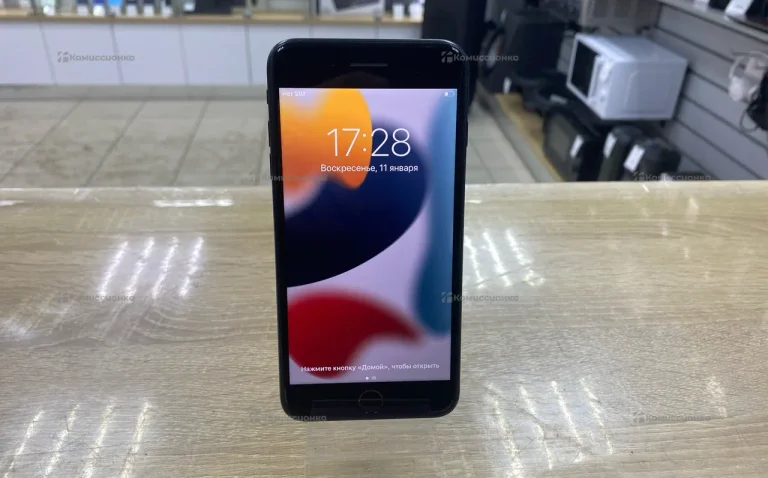 Apple iPhone 7 Plus 3/32 ГБ
