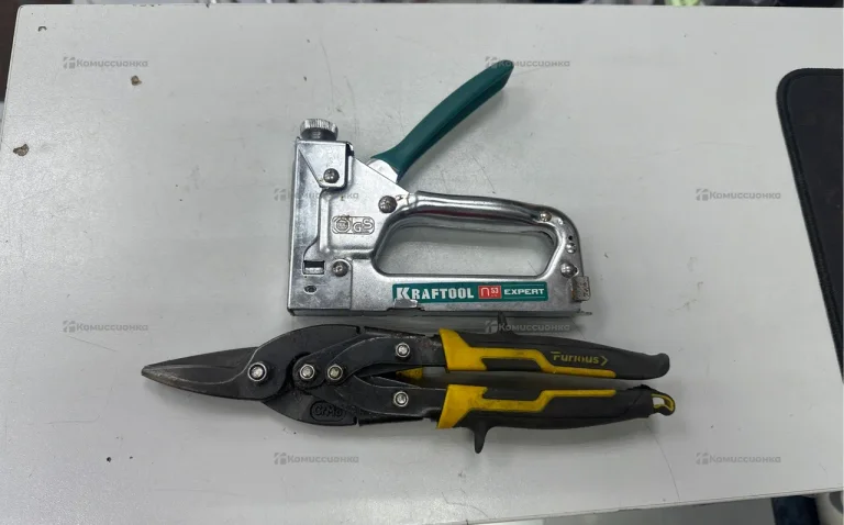 Ножницы по металлу и степлер