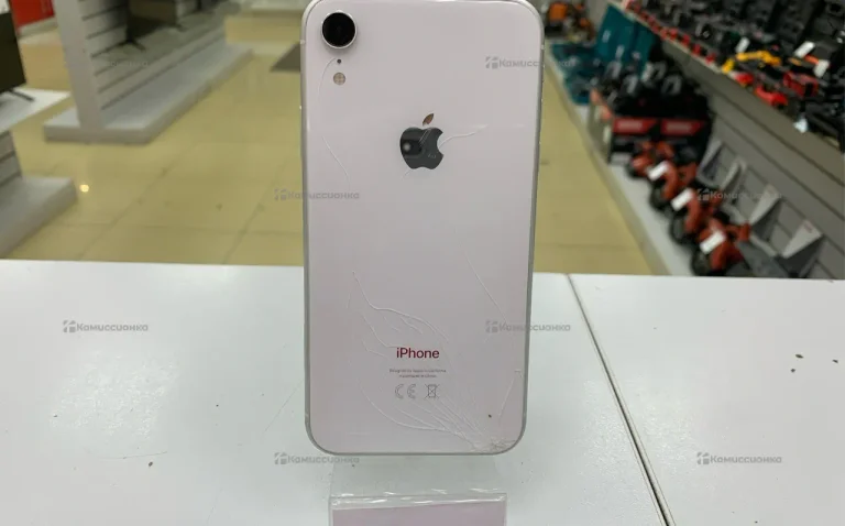 Apple Apple iPhone Xr 64 ГБ.