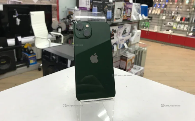 Apple iPhone 13 4/128 ГБ