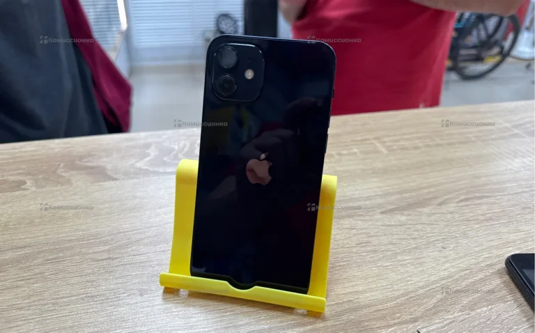 Apple IPhone 12 64Gb