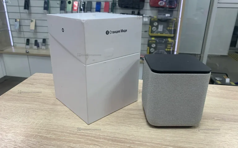 Колонка Яндекс станция Миди