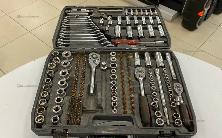 Набор инструментов 216 предметов