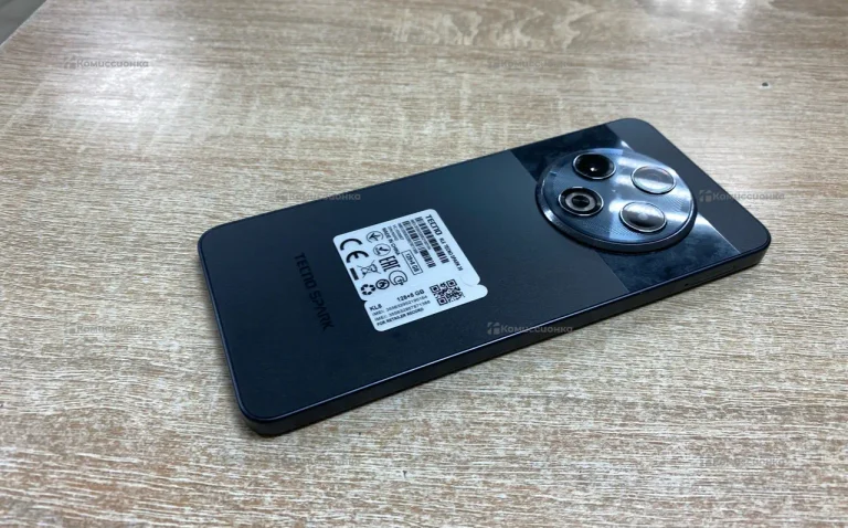 Tecno Spark 30 8/128 ГБ