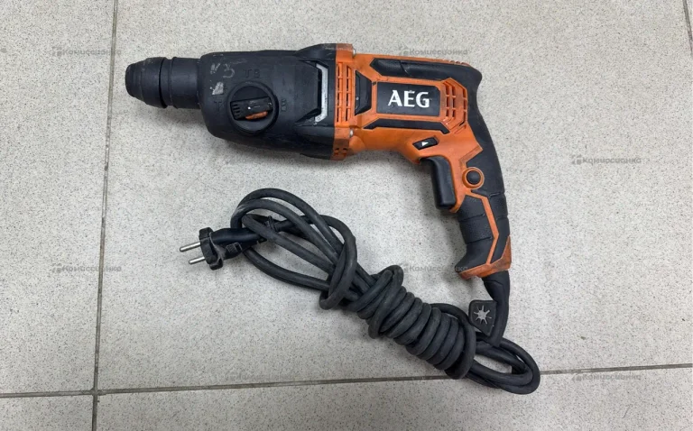 Перфоратор AEG KH 24 IE