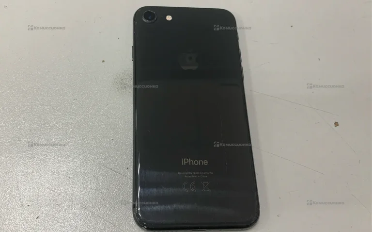 Apple IPhone 8 64Gb