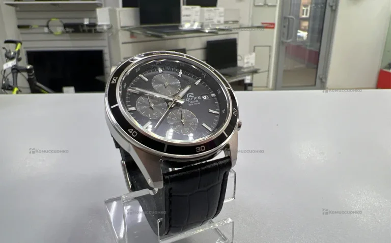 Часы Casio EFR-526