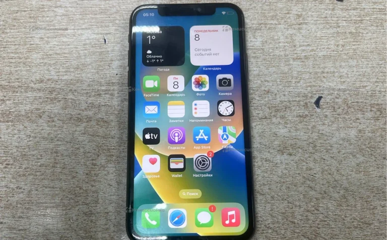 Apple iPhone X 3/64 ГБ