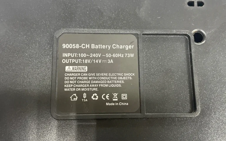 Зарядное устройство Makita DC18RC реплика