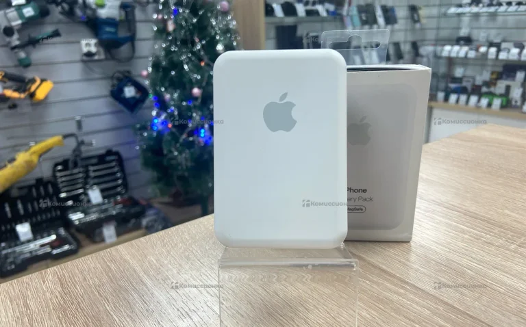 Повербанк Apple battery pack